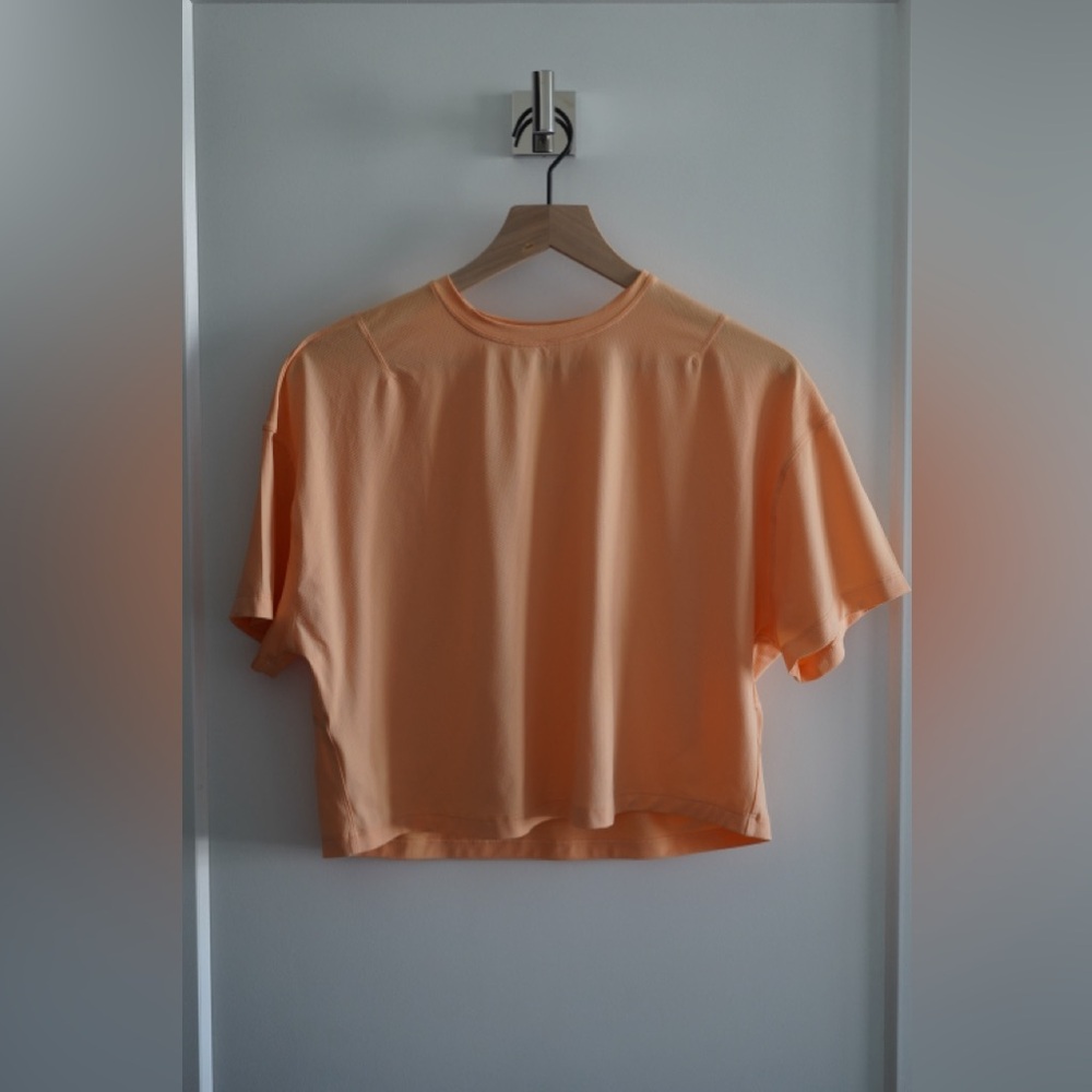 Lululemon Abrasion-Resistant Training T-Shirt Summer Glow